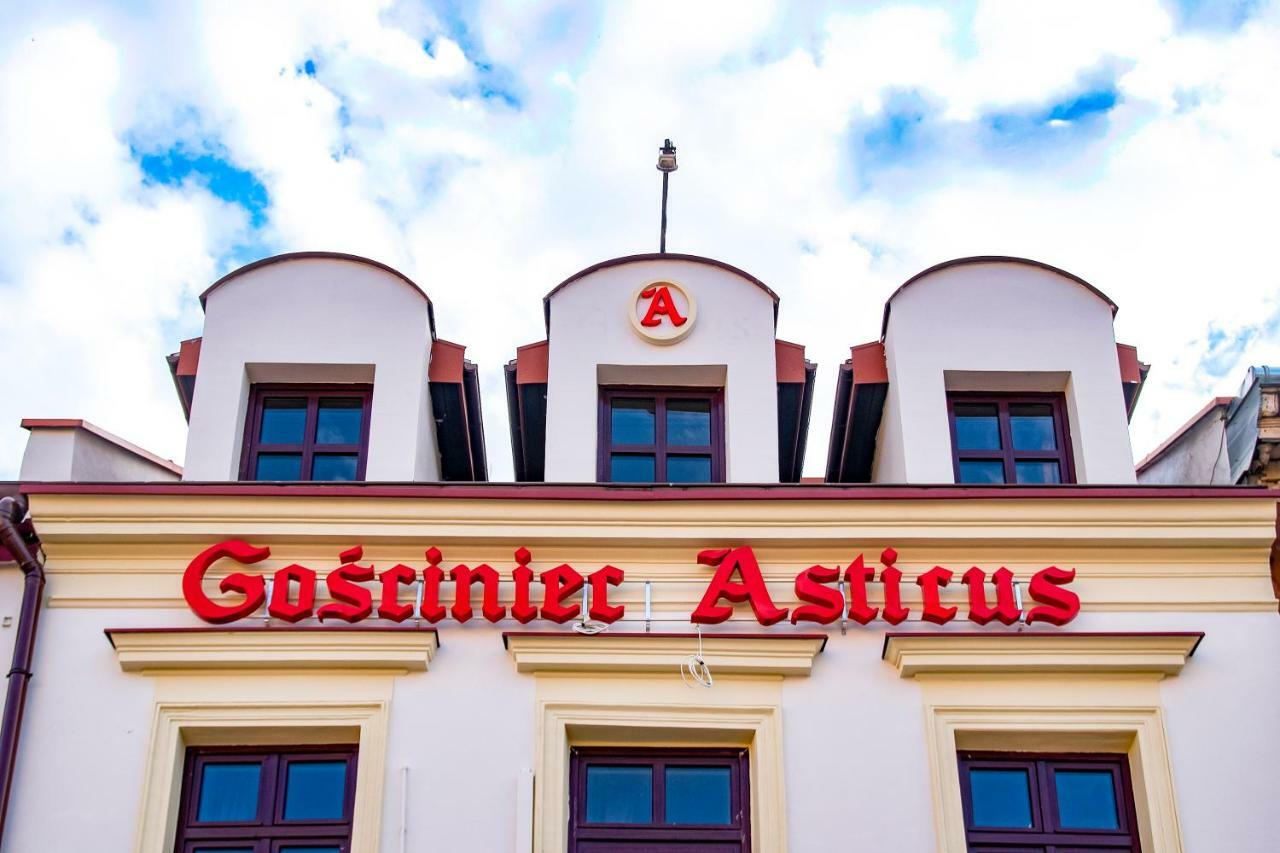 Gosciniec Asticus Jarosław Exterior foto